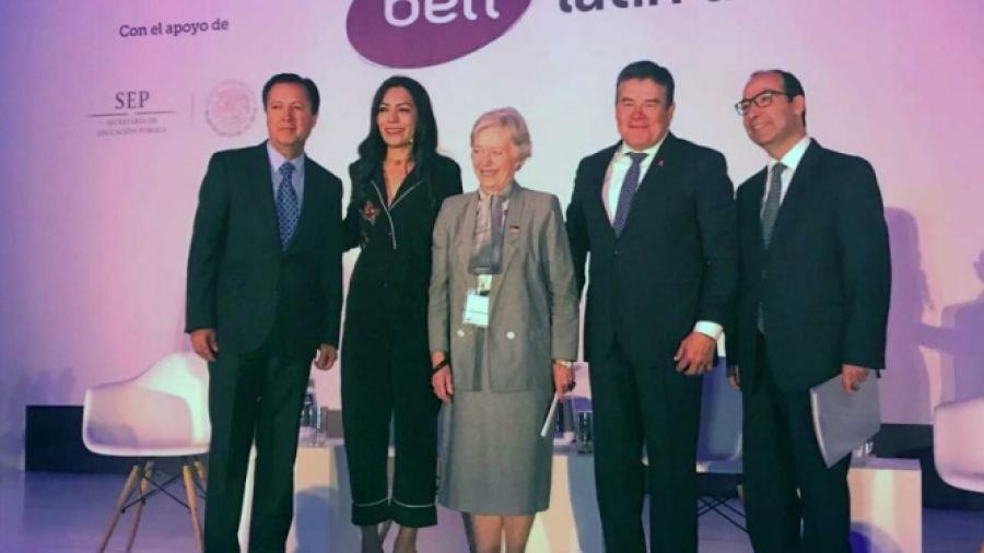 Alianza en tecnolog&iacute;a educativa entre Reino Unido y M&eacute;xico