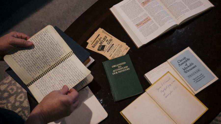 Demandan por violación a testigos de Jehová en EU