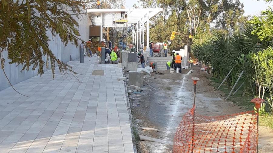 Invade consulado de EU propiedad municipal