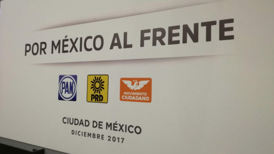 Presentan PAN, PRD y MC coalición "Por México al Frente" ante INE