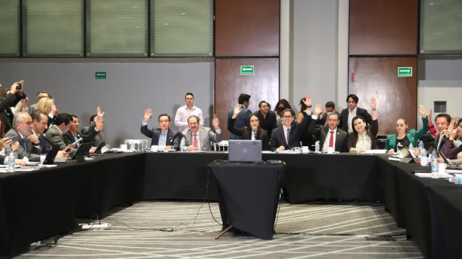 Diputados aprueban en comisión PEF 2023; Se prevé que hoy sea votada en el pleno 