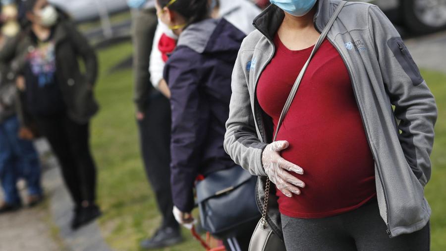 Confirma Secretaría de Salud mujeres embarazadas serán incluidas en la siguiente fase de vacunación