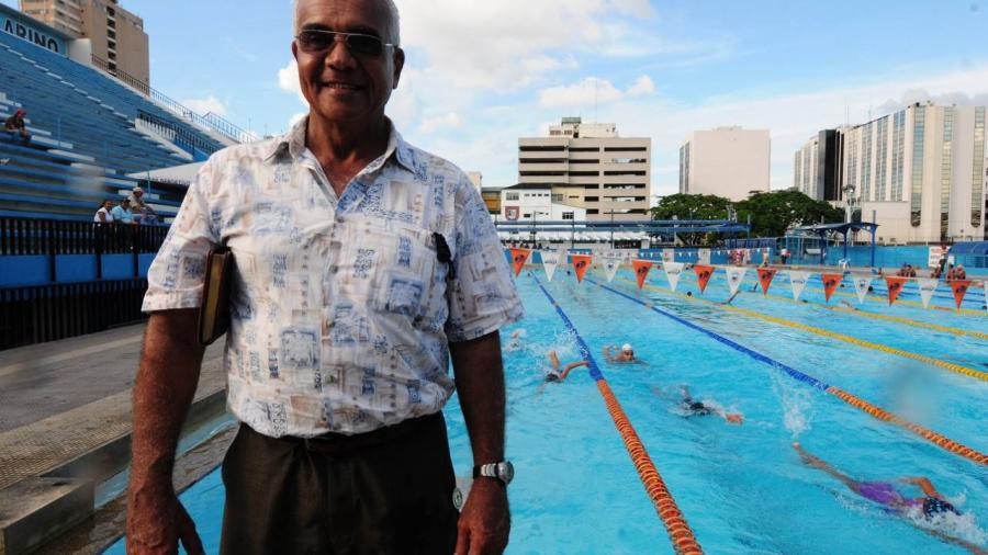 Muere Roberto Frydson, el prestigioso entrenador de natación ecuatoriano