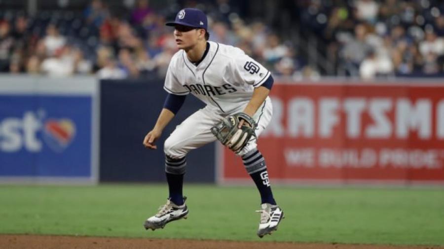 Luis Urías logra buen debut en Grandes Ligas ante Padres