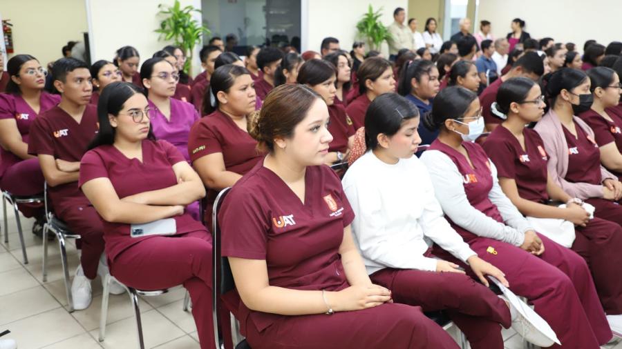 Conmemora SST, día de las personas adultas mayores con plática "Alzheimer y otras demencias"