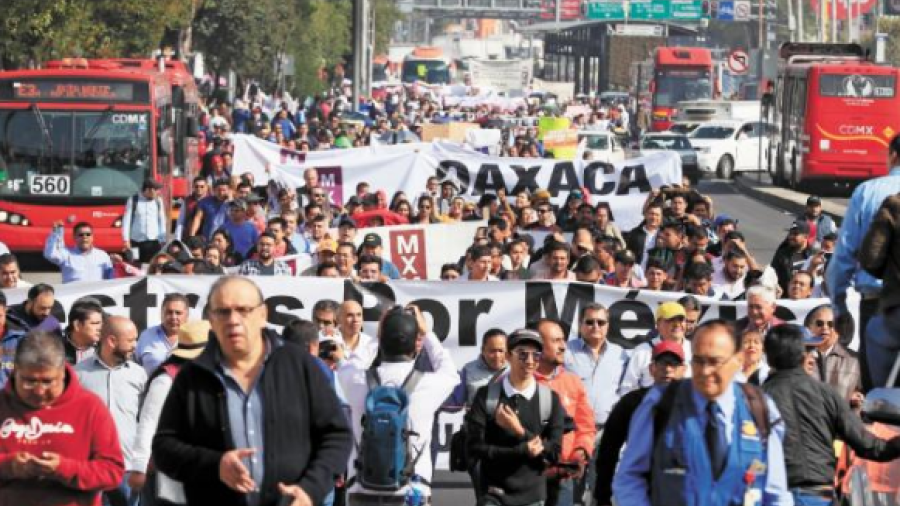 Busca Elba Esther recuperar SNTE