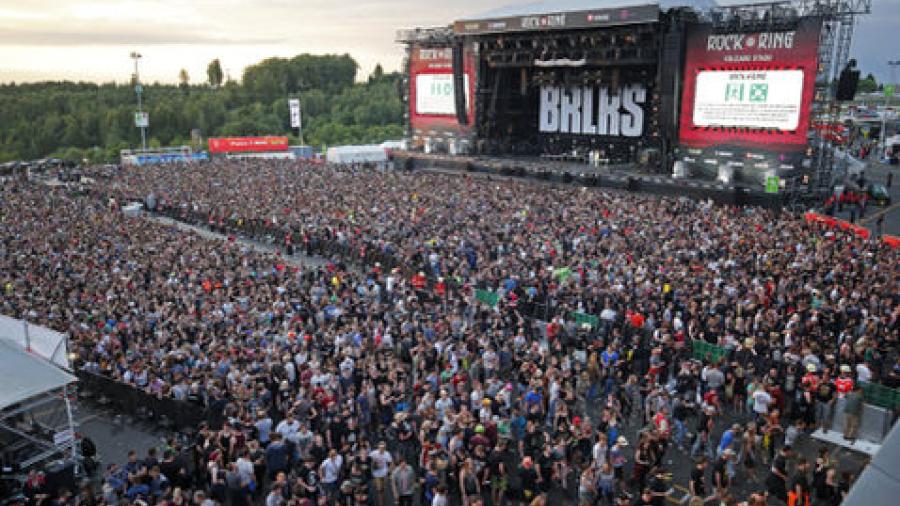 Autoridades alemanas paran festival por supuesto ataque terrorista 