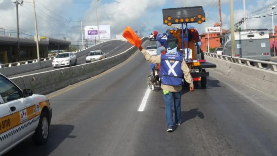 Cuadrillas municipales trabajan con la unidad Pintarrayas