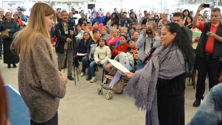 Recibe Maki Ortiz a 600 ciudadanos en Audiencia Pública