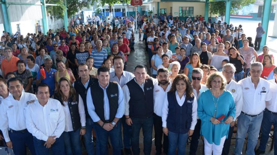 Inauguran cl&iacute;nica dental en la escuela primaria El Arenal