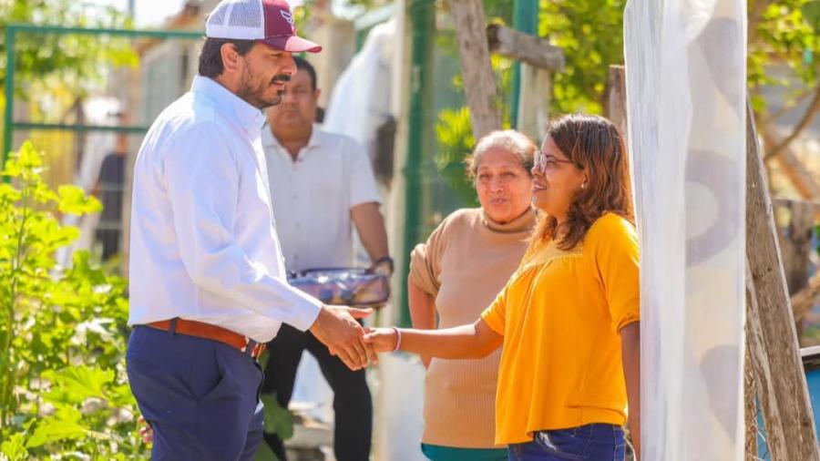 “No venía nadie hasta que llegó el Alcalde a entregar colchones”