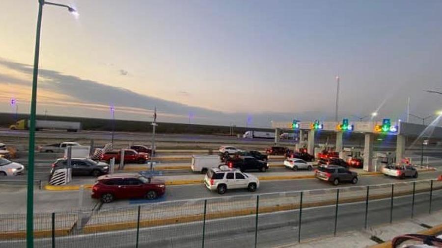 Capacidad de autopista de Nuevo Laredo ya fue rebasada, afirma regidor