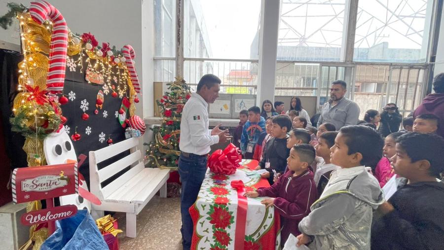 Instalan Buzón de Santa en Correos de Reynosa e invitan a niños a escribir su carta