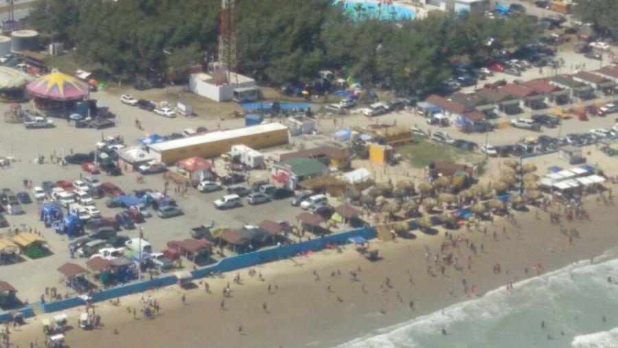 Rescatan a reynosense de morir ahogada en la playa