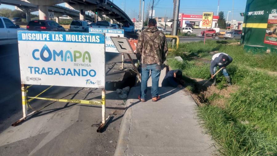 Recuperan servicio de agua potable en Jarachina Sur tras reparación 