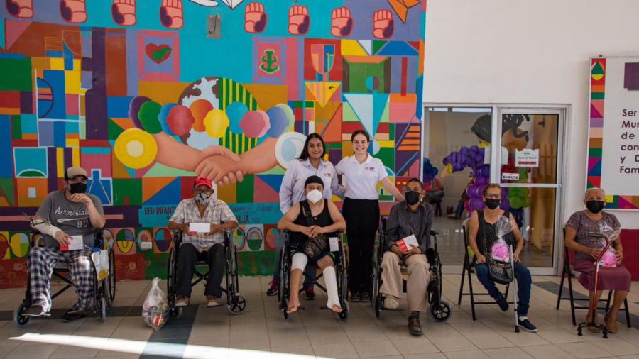 Entrega DIF Reynosa aparatos funcionales 