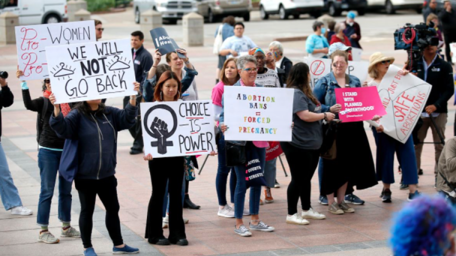 Oklahoma aprueba el veto casi total contra el aborto