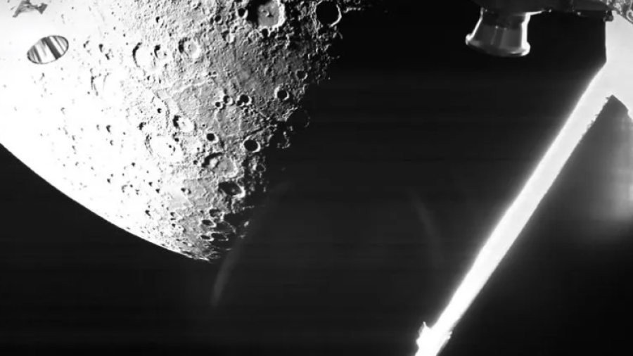 Obtiene  Nave espacial europeo-japonesa imagen de Mercurio
