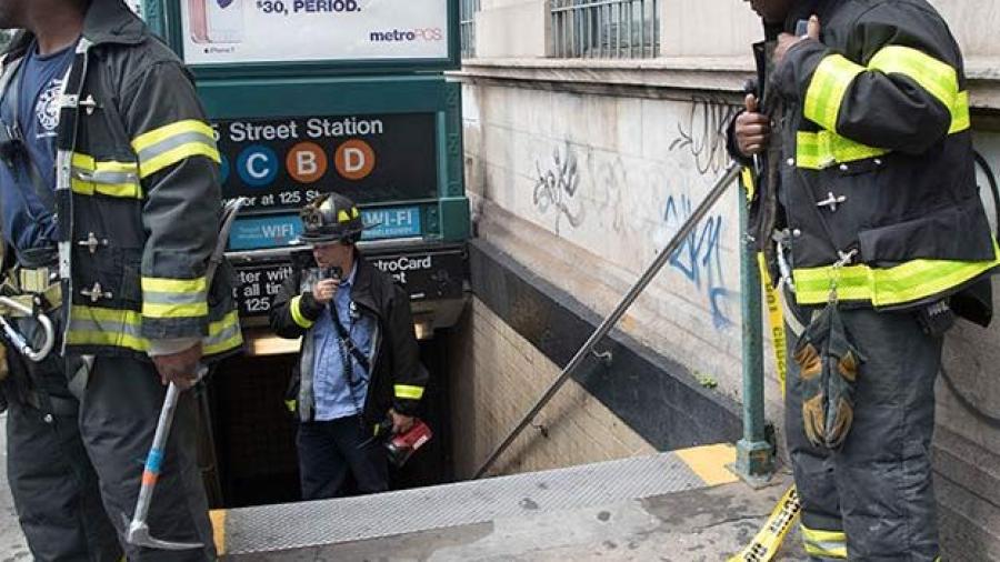 Descarrila tren en Nueva York; deja al menos 34 heridos