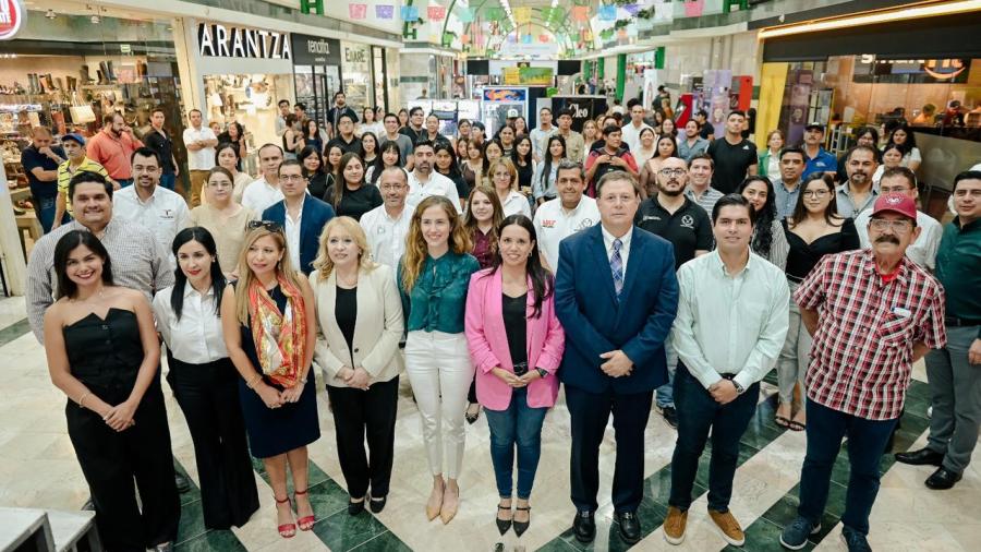 Realiza Economía “Feria de Proveedores de Tiendas GranD”