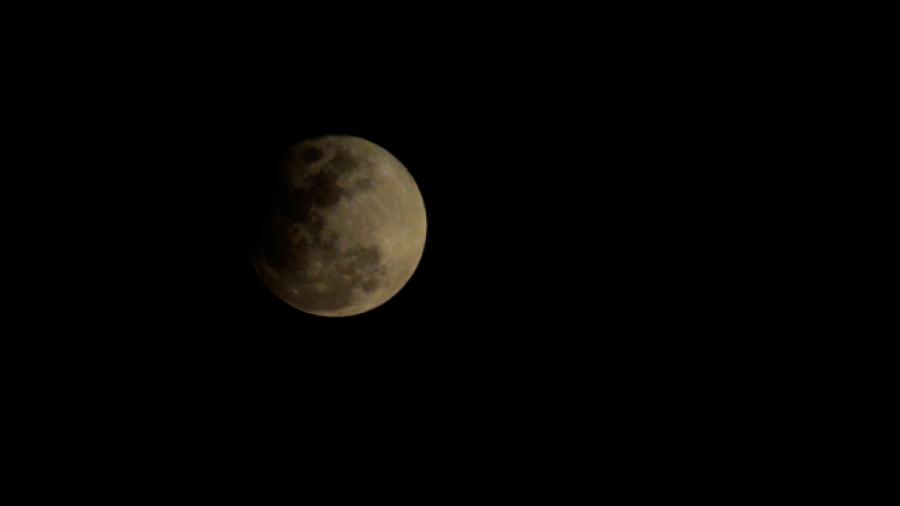 Eclipse lunar ilumina Reynosa