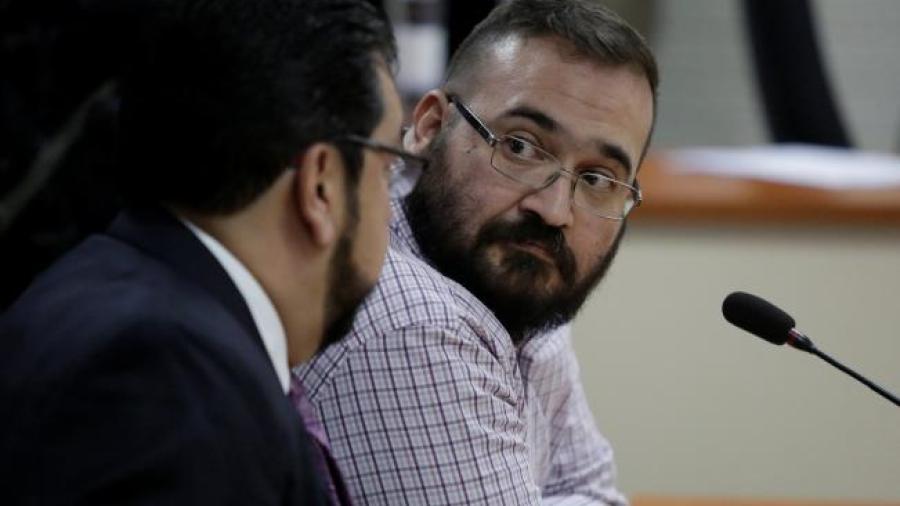Suspenden órdenes de aprehensión contra Javier Duarte