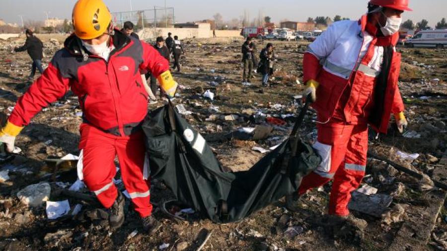 Irán descarta entregar a EU las cajas negras de avión ucraniano estrellado