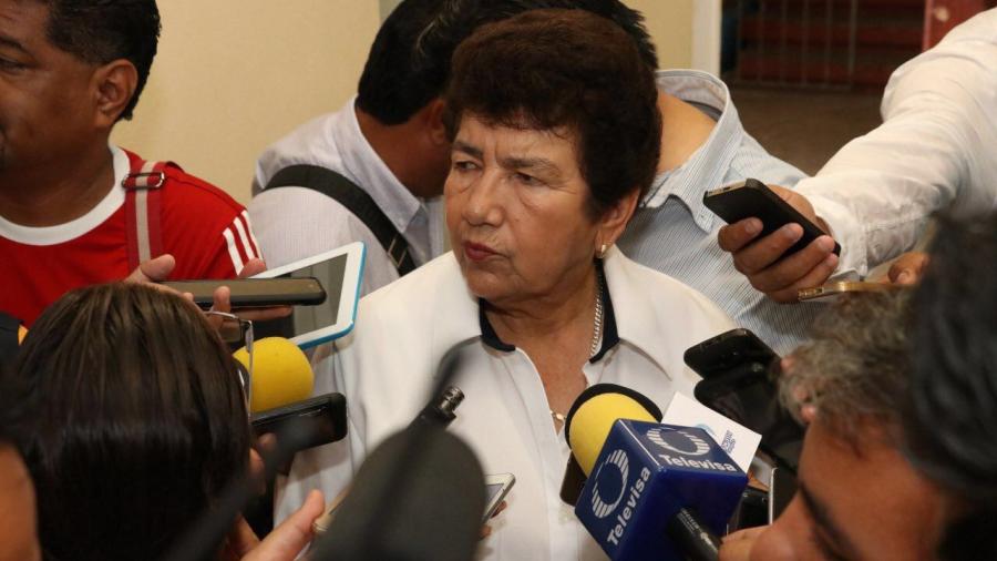 Solicita Alcaldesa mayor seguridad en las escuelas