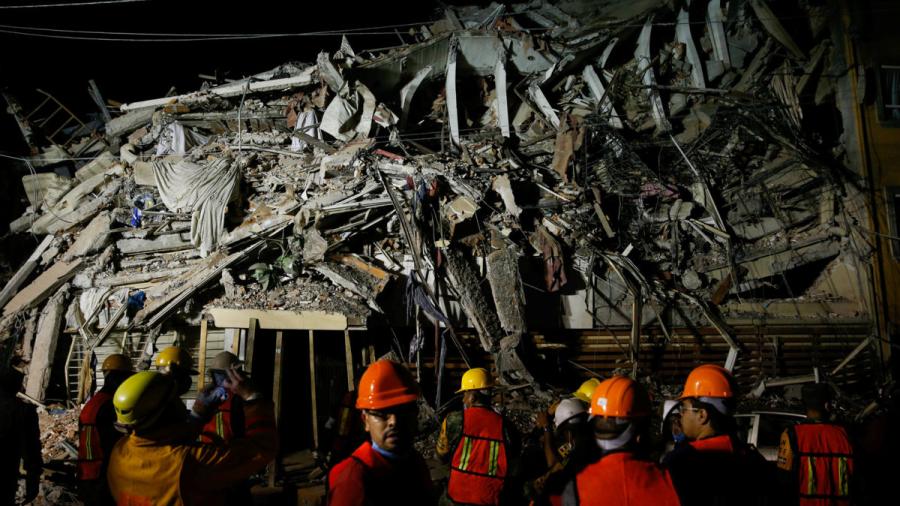Al menos 217 muertos tras terremoto en México