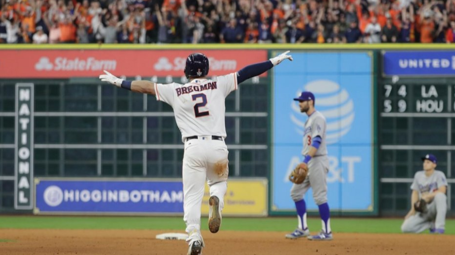 En extra innings, Astros vence a Dodgers y se encuentra a un triunfo de coronarse