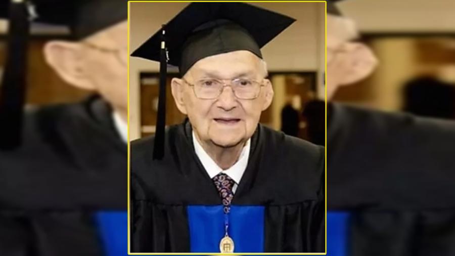 A sus 88 años, cumple su mayor sueño y se gradúa 