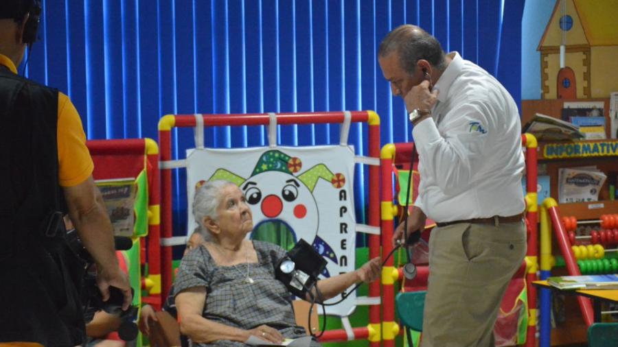 Atiende Brigada Médica Municipal a población vulnerable