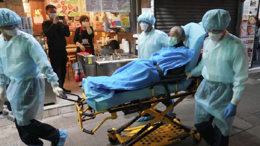 Mujer de 116 años se recupera de Covid-19 en Turquía