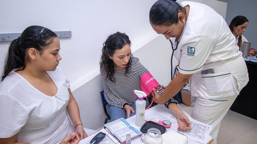 UAT e IMSS suman esfuerzos en la lucha contra el cáncer de mama y cervicouterino