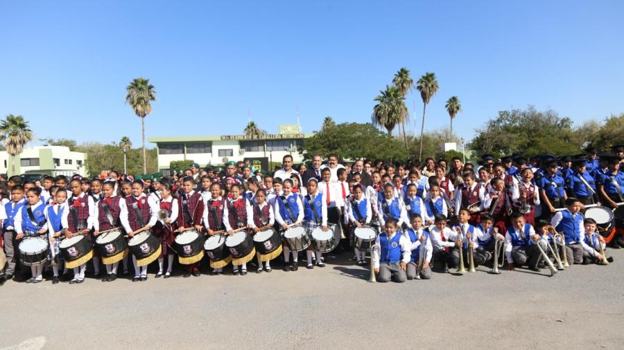 Convivieron familias con Bandas de Guerra municipales