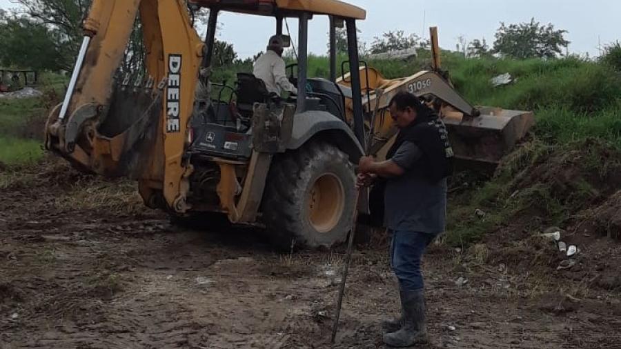 Limpia y sondea COMAPA de Reynosa colector de calle Cuauhtémoc