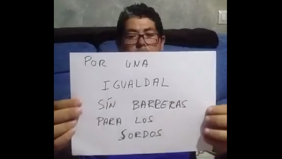 Hombre con discapacidad auditiva no escuchó el llamado para atenderlo en hospital