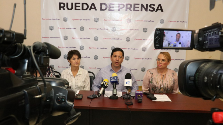 Convoca Ayuntamiento de Tampico a empresarios adquirir equipo de computo