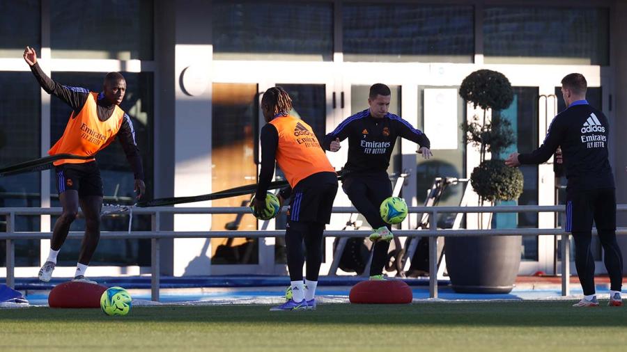 Se registra brote de COVID-19 en el Real Madrid