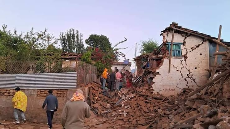 Terremoto en Nepal deja al menos 157 muertos y más de 150 heridos