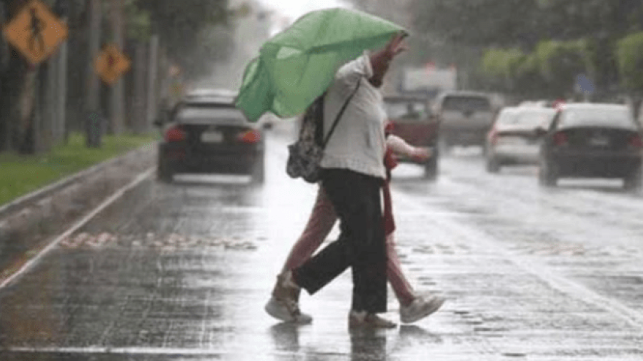 Frente frío no. 33 favorecerá lluvias en México