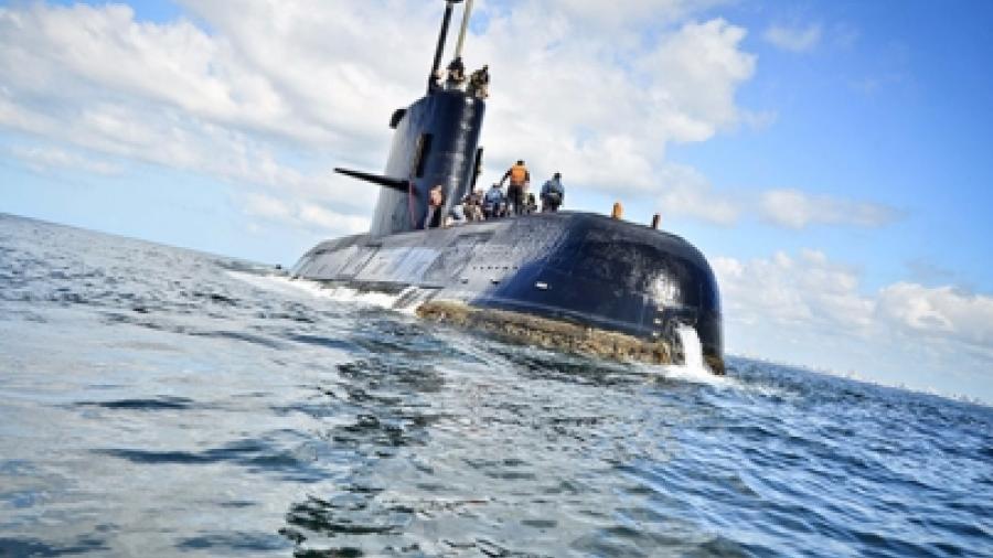 Destituyen a jefe de Armada argentina por caso de submarino Ara San Juan