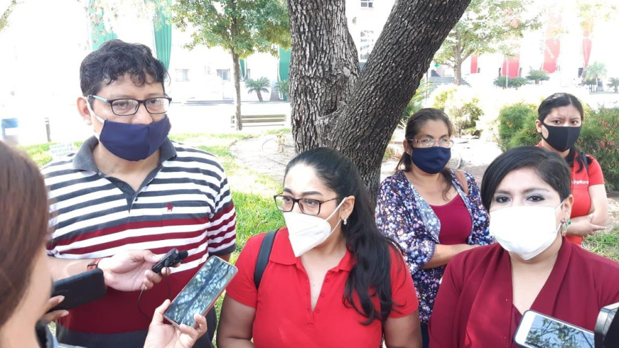 Maestros reclaman acuerdos por debajo de la mesa en cambios de adscripci&oacute;n