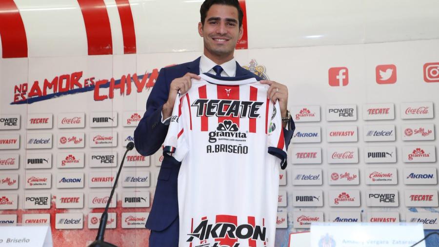 Chivas es el compromiso más grande de mi carrera: 'Pollo' Briseño