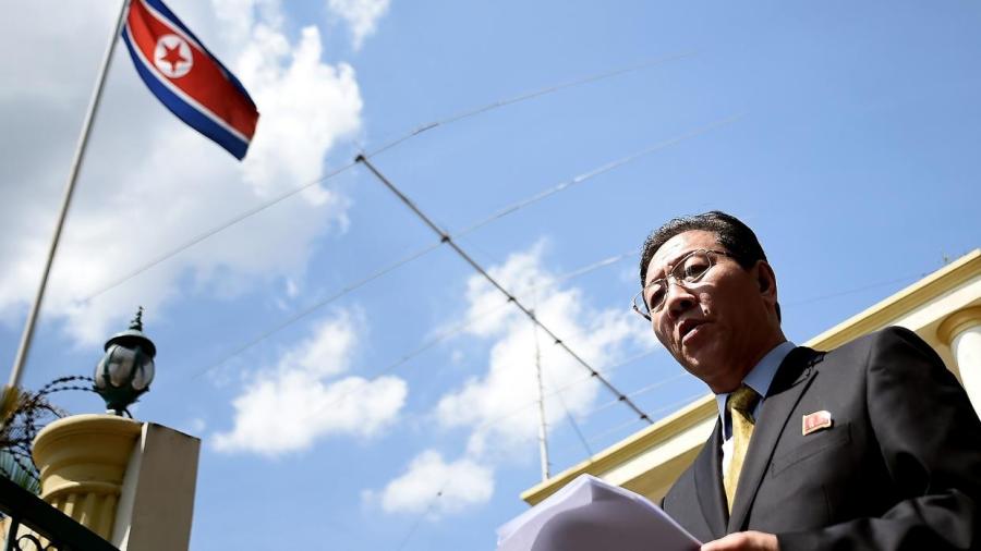 Embajador de Corea del Norte es expulsado de Malasia
