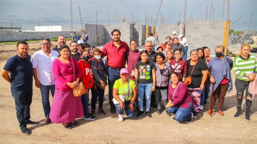 Constata Alcalde Carlos Peña Ortiz avance de Clínica Animal Municipal de Reynosa