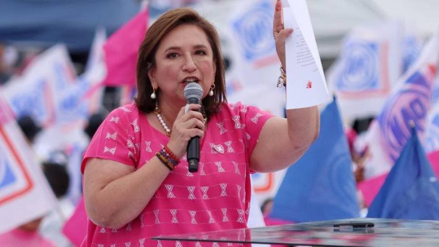 Xóchitl Gálvez comienza campaña en Zacatecas y firma “pacto de sangre”