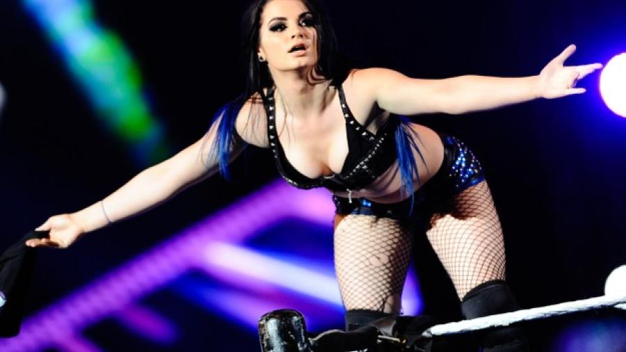 Paige denuncia a sujeto que intentó vender su dirección