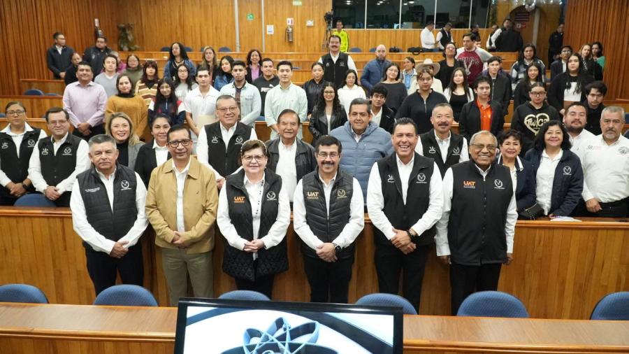 Apoya la UAT educación universitaria de hijos del personal académico
