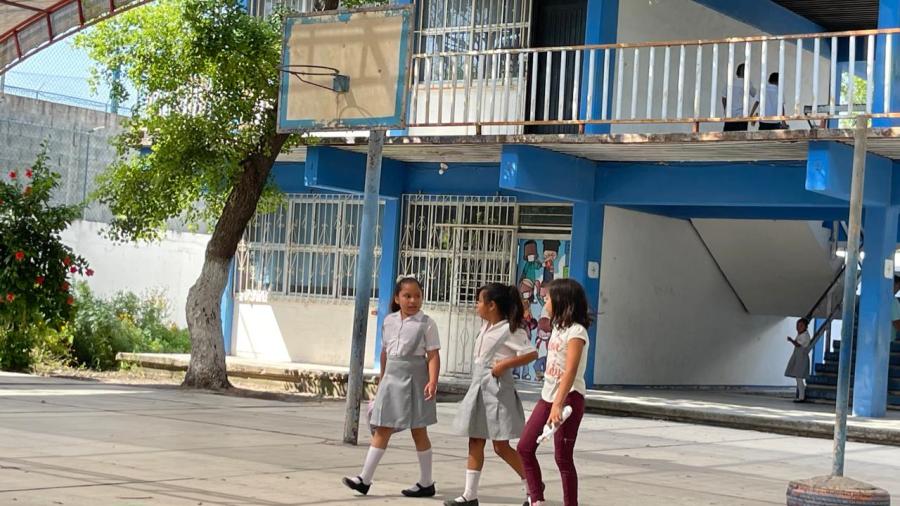 Urge mantenimiento de climas en escuelas para enfrentar calor